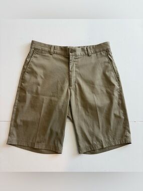 Nike Golf Men's Khaki Standard Fit Flat-Front Shorts 32